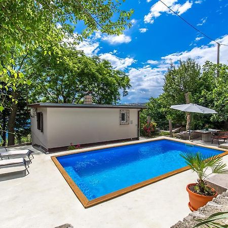 Holiday Home Zita คราลเยวีจา ภายนอก รูปภาพ