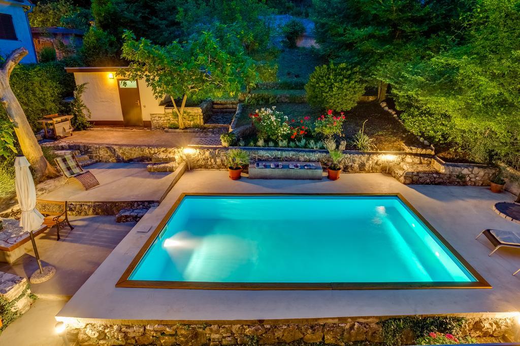 Holiday Home Zita คราลเยวีจา ภายนอก รูปภาพ