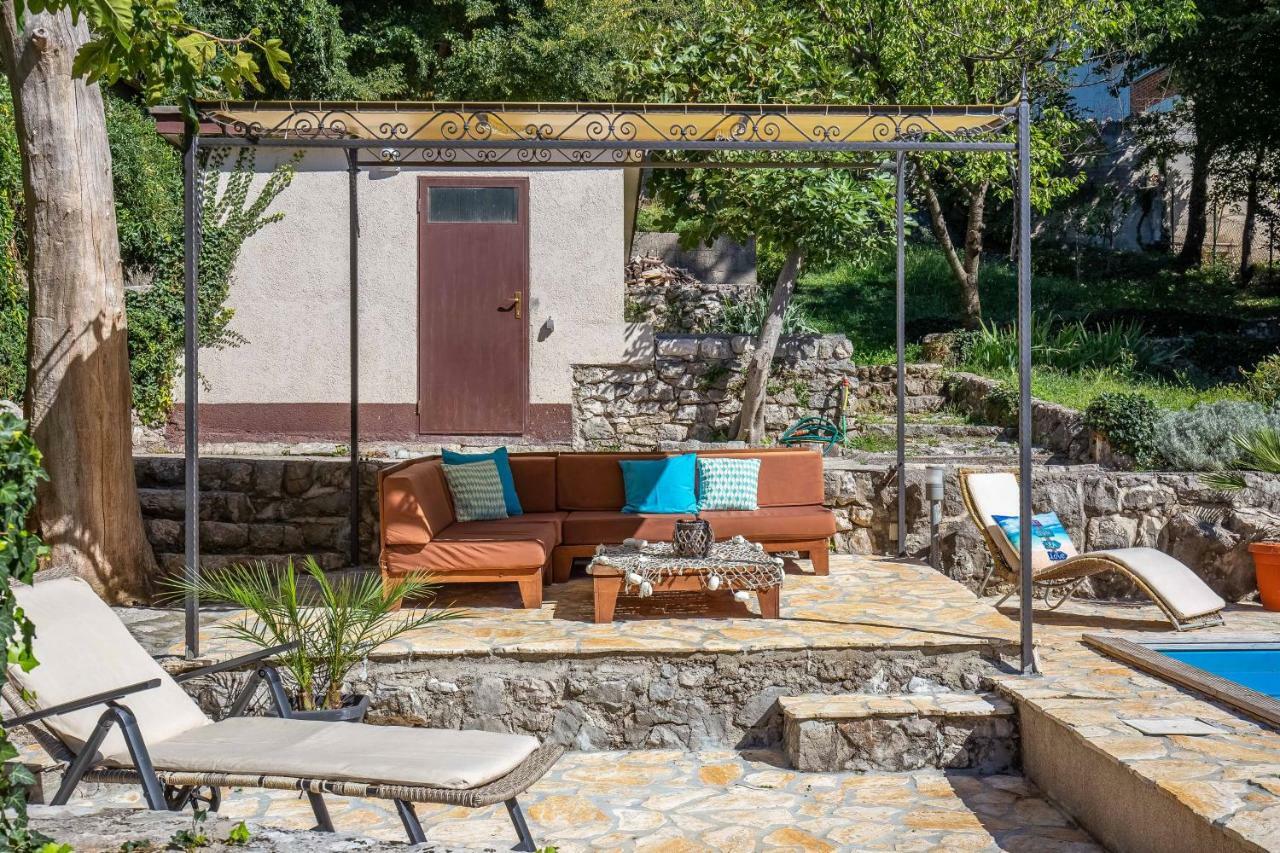 Holiday Home Zita คราลเยวีจา ภายนอก รูปภาพ