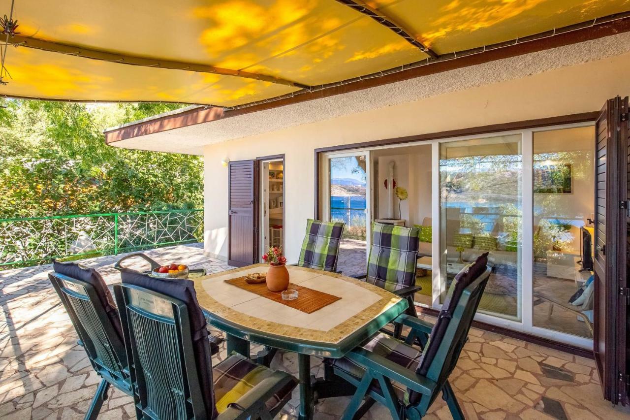 Holiday Home Zita คราลเยวีจา ภายนอก รูปภาพ